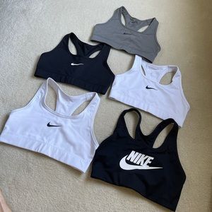 5 NIKE Sports Bras